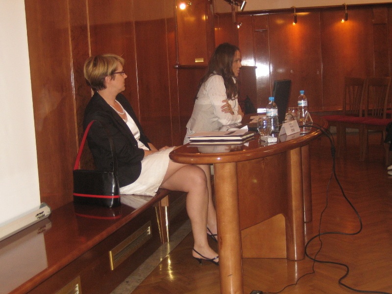 Mejra Festić (on the right), University of Maribor, and Alenka Kajzer (on the left), Imad